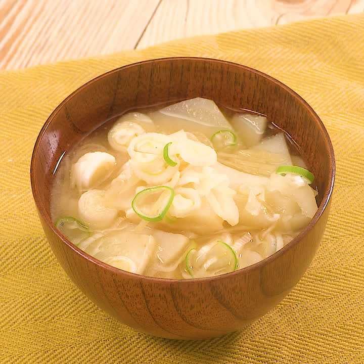 じゃがいもの生姜味噌汁