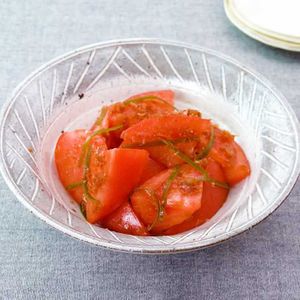 トマトのおかか昆布和え