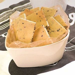 「卵白で作るパリパリクッキー」のレシピ動画