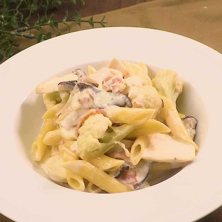 チーズで濃厚 カリフラワーのクリームパスタのレシピ動画 作り方 Delish Kitchen