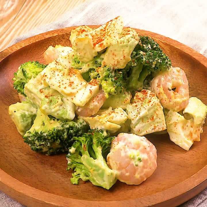 カニとアボカドのサラダ レシピ