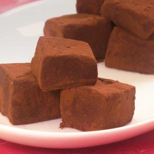 「材料3つで豆腐の生チョコ」のレシピ動画