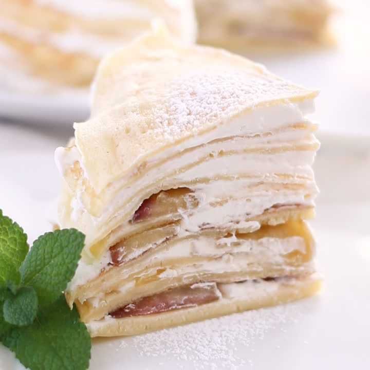 りんごのミルクレープ