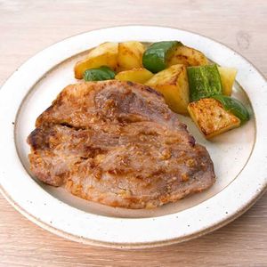 「豚ロースの塩麹ソテー」のレシピ動画