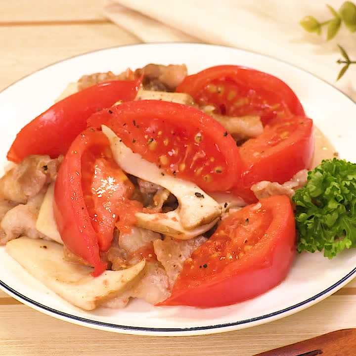 トマトと豚バラ肉のガーリックペッパー炒め