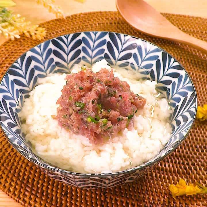 かつおの味噌だし茶漬け