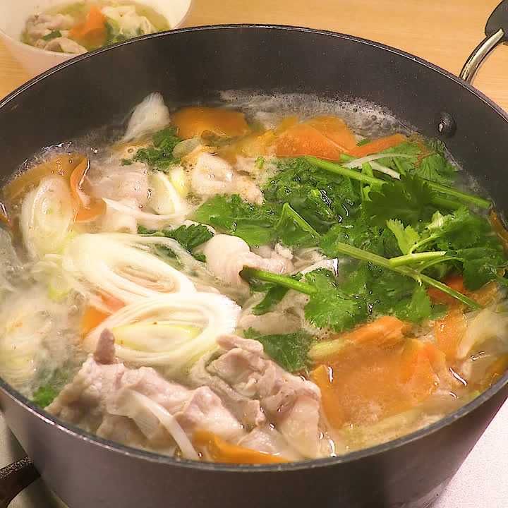 ねぎたっぷりエスニックしゃぶしゃぶ