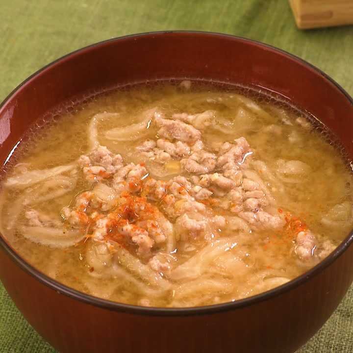 切り干大根とひき肉の味噌汁