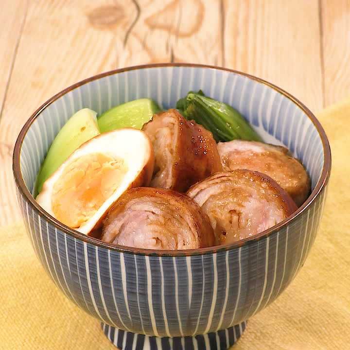 薄切り肉のくるくる角煮風丼