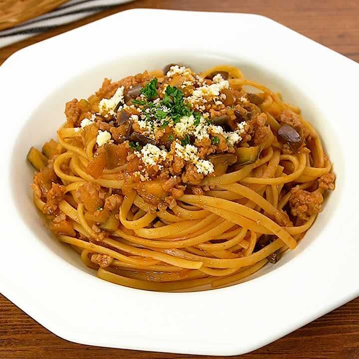 なすとトマトを使ったパスタのレシピおすすめ16選