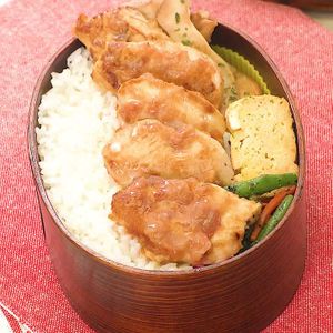 「梅オイスターチキン」のレシピ動画