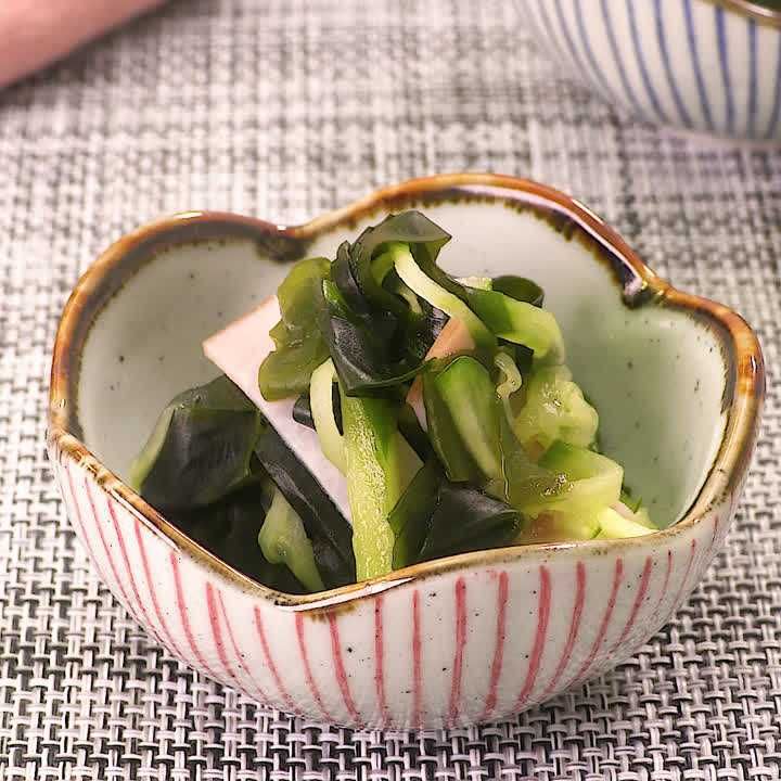 わかめとハムの甘酢和え