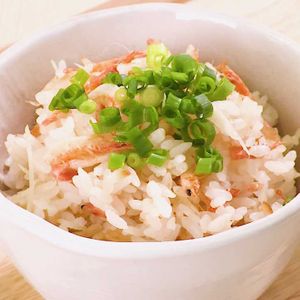 桜えびと生姜の炊き込みご飯