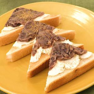 「あんことクリームチーズのトースト」のレシピ動画