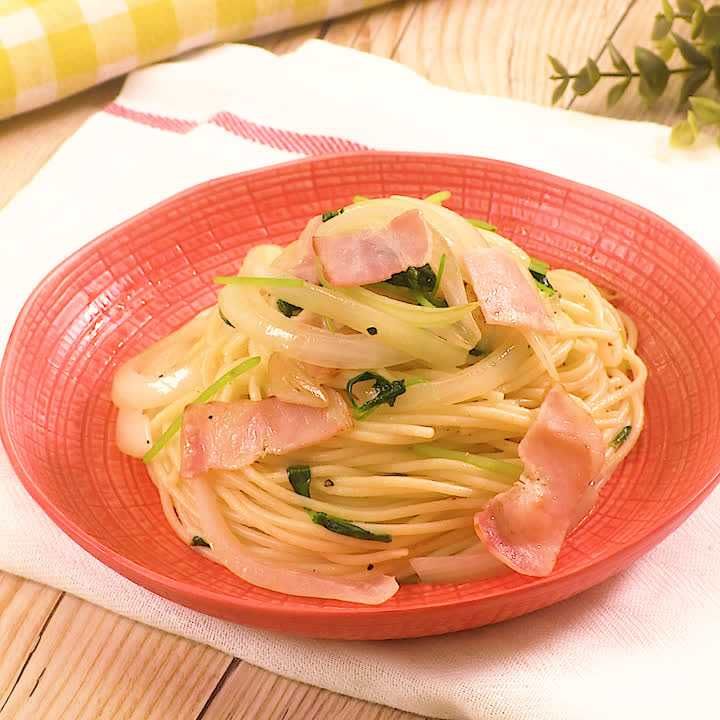 みつばと玉ねぎのパスタ