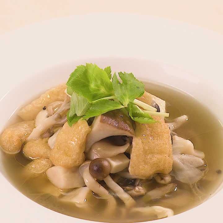 きのこと油揚げのスープ