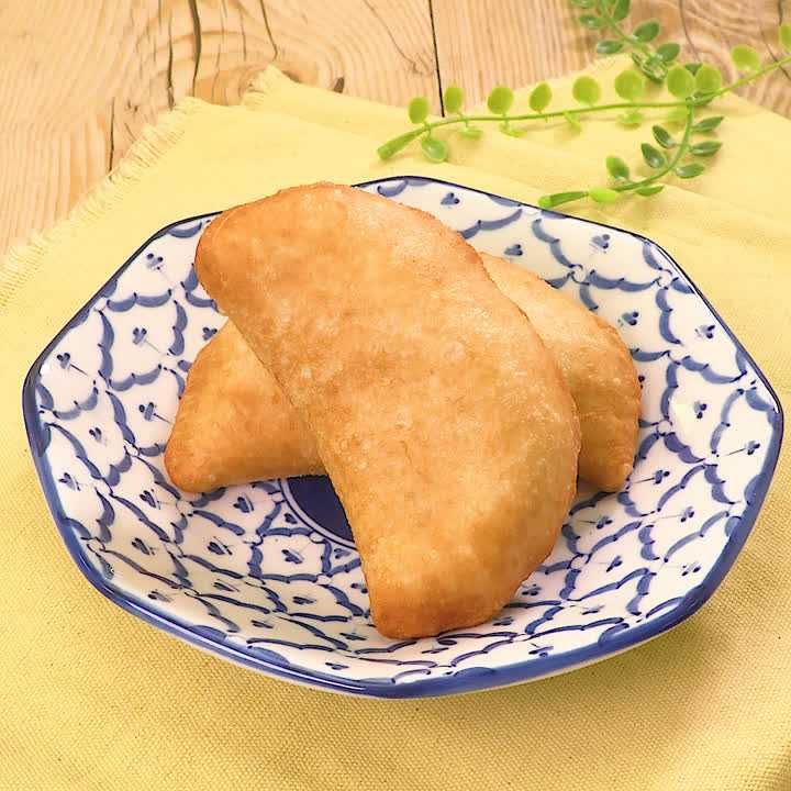 ピロシキとはどんな料理?ロシアと日本のピロシキの違いについてもご