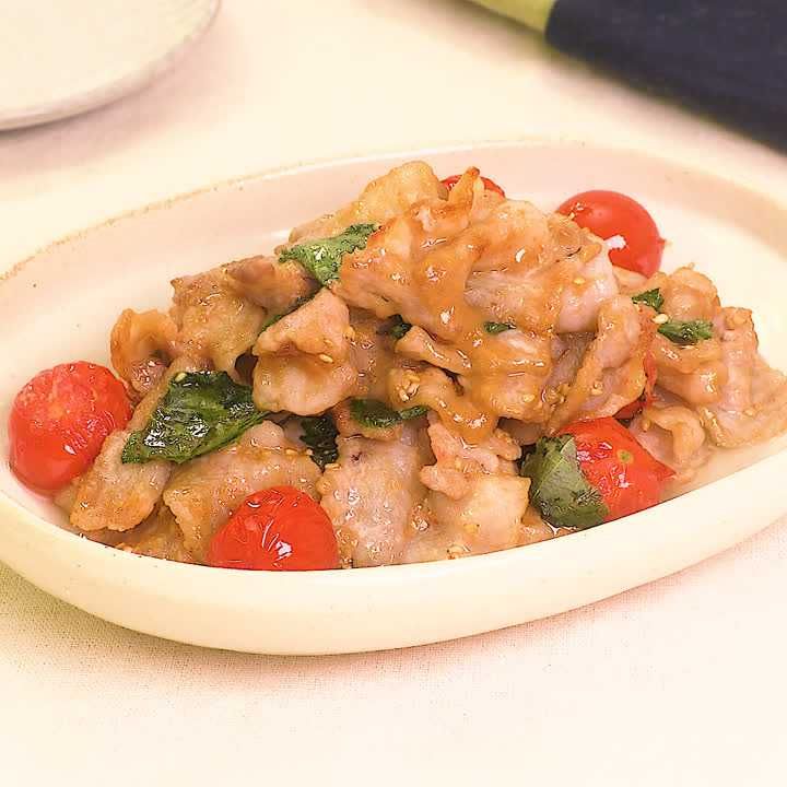 豚肉とトマトの大葉炒め