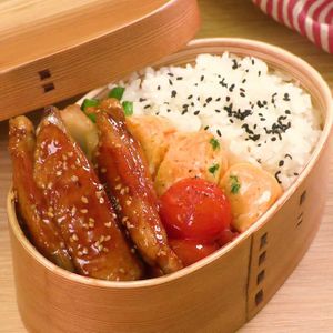 「手羽中の甘辛ごま焼き」のレシピ動画