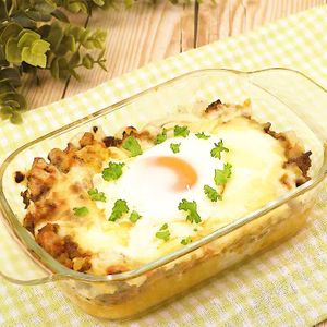 「ドライカレーポテトグラタン」のレシピ動画