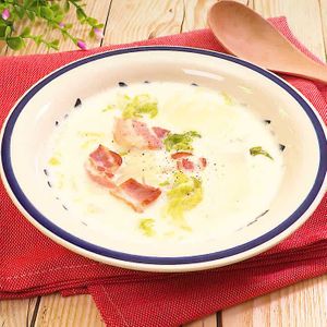 「白菜とじゃがいものクリーム煮」のレシピ動画