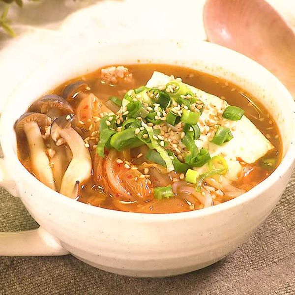 【しらたき(糸こんにゃく)の簡単レシピ】人気おかず&主食50選の人気レシピ・作り方 | デリッシュキッチン