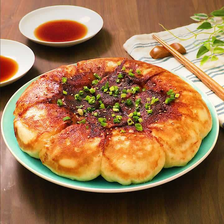 手作りだからもちもち 生地から焼き小籠包のレシピ動画 作り方 Delish Kitchen