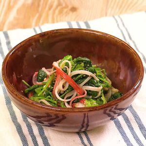 「ルッコラの胡麻あえ」のレシピ動画