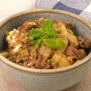 レンジで作る 簡単めんつゆ牛丼のレシピ動画 作り方 Delish Kitchen