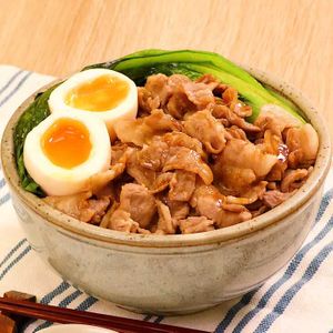 豚薄切り肉でルーロー飯風