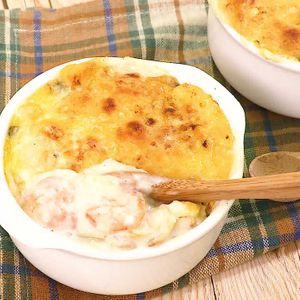 餅入りえびグラタン