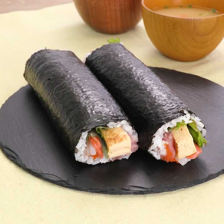 恵方巻きの定番具材は 意味や人気レシピご紹介 Delish Kitchen