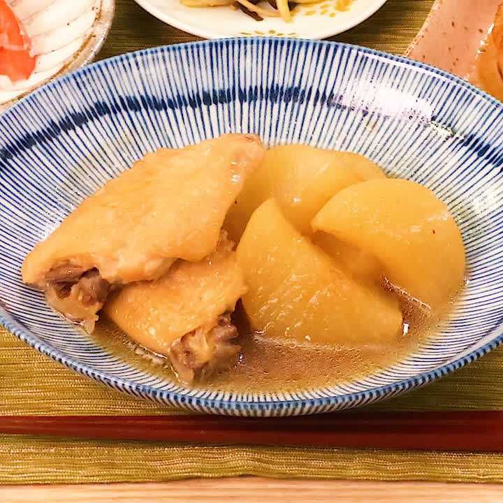 大根と手羽中の煮物