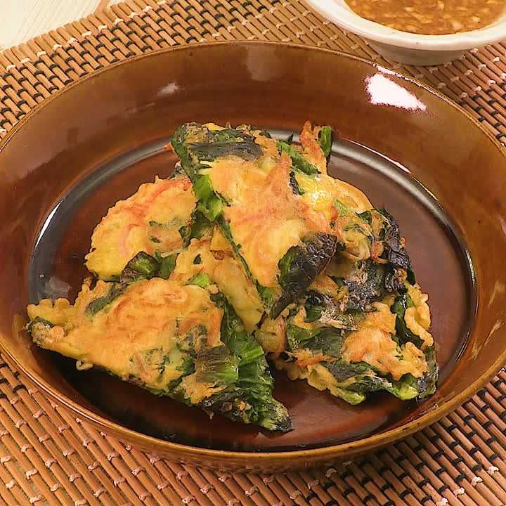 小松菜とかにかまぼこのミニチヂミ