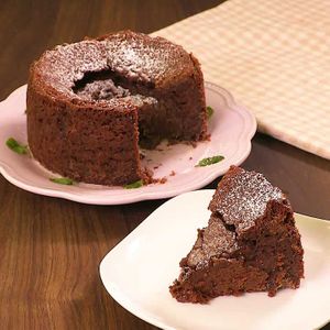 「チョコケーキ」のレシピ動画
