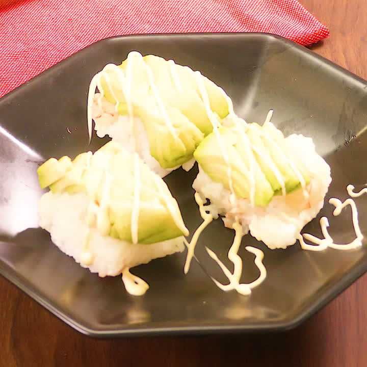 えび入りアボカドロール