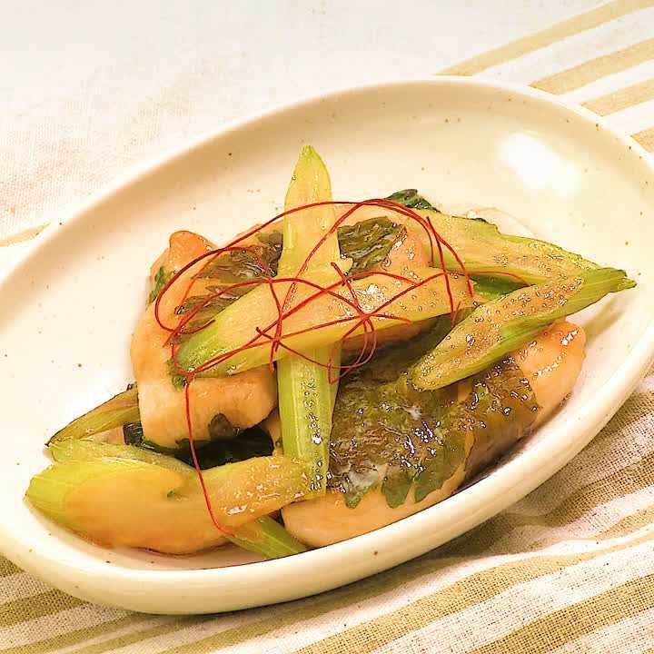 セロリと鶏むね肉の照り焼き