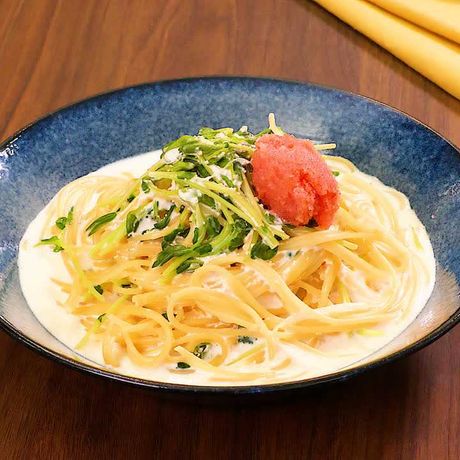 フライパン1つで 豆苗と明太子のクリームスープパスタのレシピ動画 作り方 Delish Kitchen