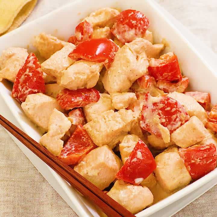 鶏むね肉のしっとりごま和え