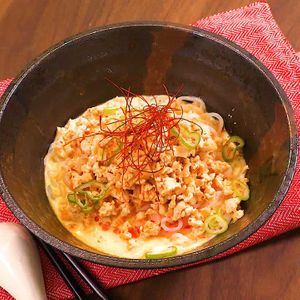 「しらたき担々麺」のレシピ動画