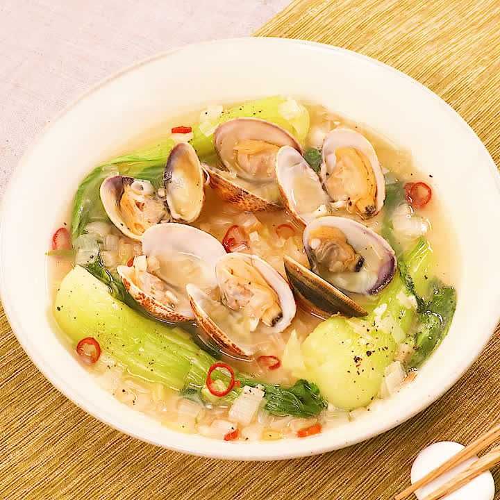 旨味たっぷり♪ あさりとチンゲン菜のにんにく中華蒸しのレシピ動画