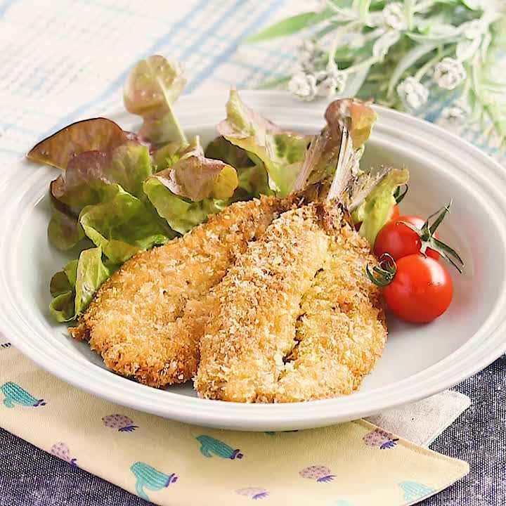 イワシのカレーパン粉揚げ
