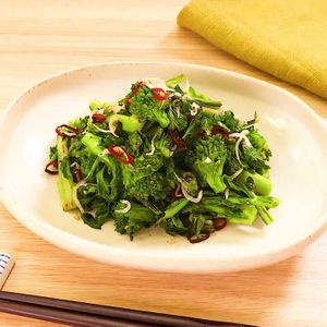 「菜の花とじゃこのにんにく炒め」のレシピ動画