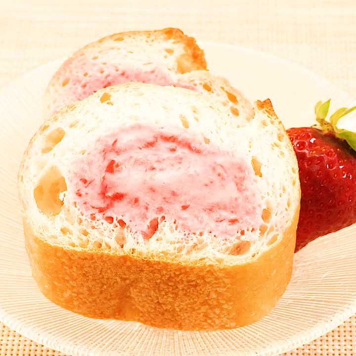 いちごアイスバゲット