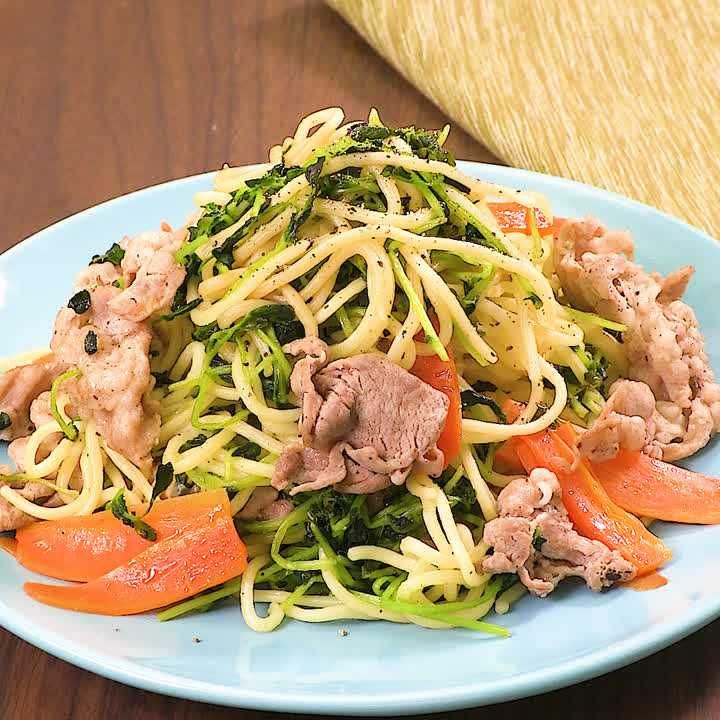 豆苗と豚こまの塩焼きそば