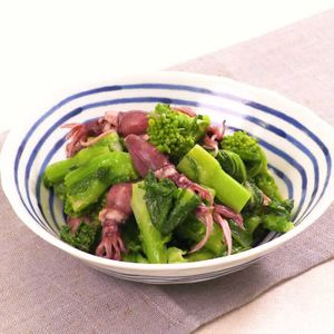 「菜の花とホタルイカの酢味噌和え」のレシピ動画