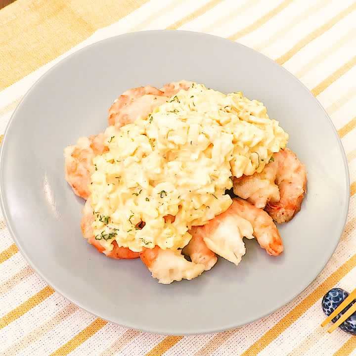 えびフリットのタルタルがけ
