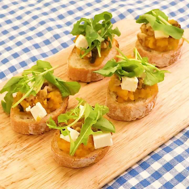 新鮮なイチジクとルッコラのサラダのレシピ