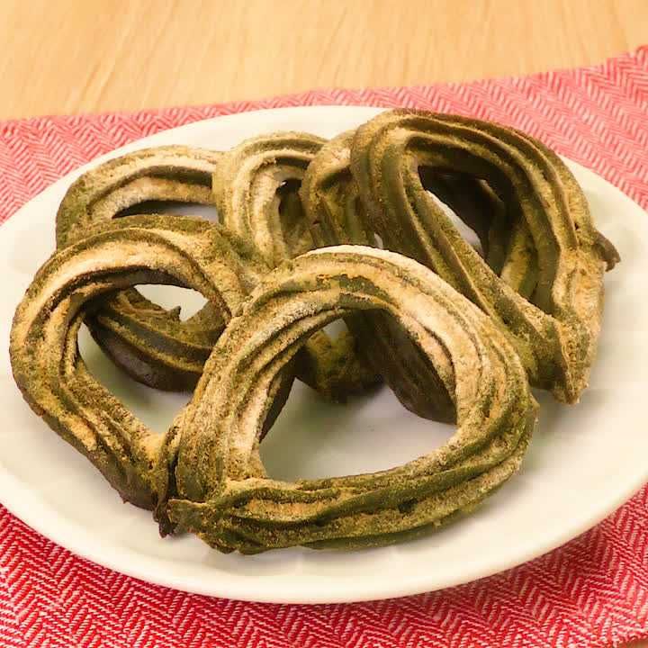ホットケーキミックスで 抹茶チュロスのレシピ動画 作り方 Delish Kitchen ホットケーキミックスで 抹茶チュロスのレシピ動画 作り方 Delish Kitchen