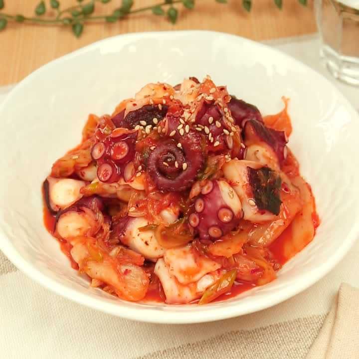 タコのキムチ炒め